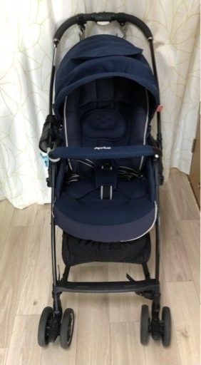 ベビーカーとベビーステップ