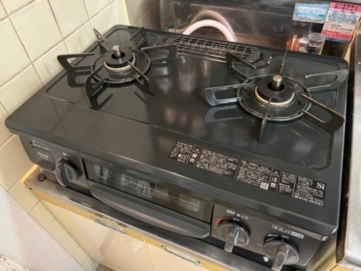 リンナイのガスコンロテーブル2口　※決まりました。