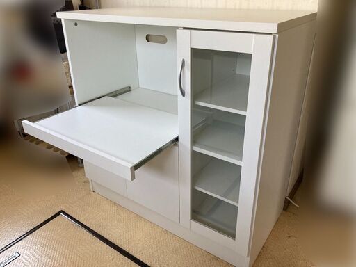 白い　キッチンカウンター　スライド棚 コンセント付き　キッチン収納