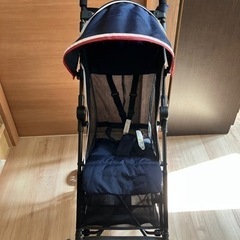 ベビーカー　折りたたみができる　B型　トイザらス商品の画像