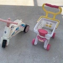 三輪車、買い物カート