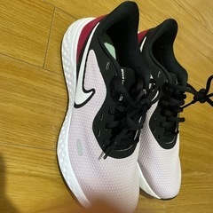 NIKE スニーカーの画像