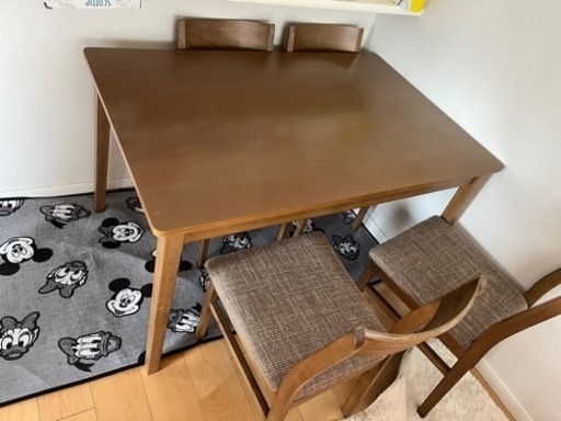テーブル椅子4脚セット　最終値下げ