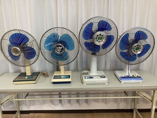 ■ioy0412■扇風機　まとめて4点　昭和レトロ■東芝 F-130B/H-30P40/KOIZUMI KF318/ナショナル F-30BA■