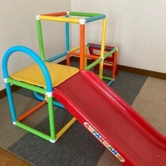アンパンマンジャングルジムの画像