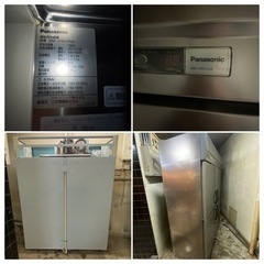 超特価　パナソニック 業務用4枚扉冷蔵庫 美品 厨房機器の画像