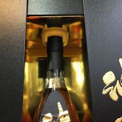 ★値下げ★ 限定品 沖縄2001 バーボン樽熟成 久米仙 43％　700ｍｌ　未開封　ケース付き　【ハンズクラフト宜野湾店】の画像