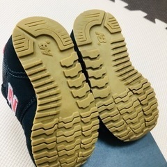 ニューバランス　キッズスニーカー373の画像