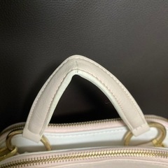 値下げ中!!定価13800円!! Samantha Vegaリュックの画像