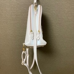 値下げ中!!定価13800円!! Samantha Vegaリュックの画像