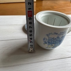 茶こし付きのマグカップの画像
