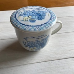 茶こし付きのマグカップの画像