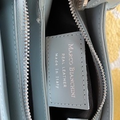 マルコビアンチーニレザーバッグの画像