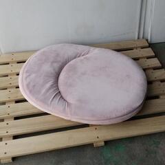 ☆薄ピンク　座椅子☆の画像