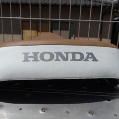 ホンダ リトルカブ シート AA01の画像