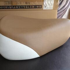 ホンダ リトルカブ シート AA01の画像