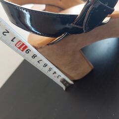 アーバンリサーチで購入のサンダルの画像