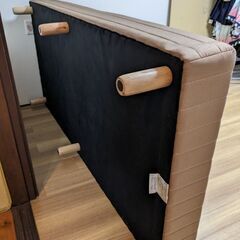 シングルベット脚つき1台1000円で2台あります!!!の画像