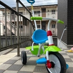 美品　三輪車　スマートトライク　軽い