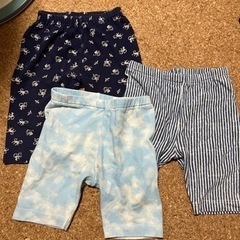 ㊶ユニクロ ストレッチパンツ 90サイズ 5分丈 柄