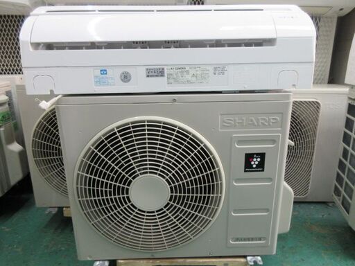 K04207　シャープ　中古エアコン　主に6畳用　冷房能力　2.2KW ／ 暖房能力　2.5KW