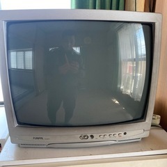 ブラウン管テレビ　地デジチューナ付き