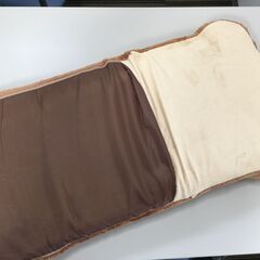 ○【座椅子＋クッション3枚セット】お早めのお取引希望！座いす 食パン 家具 かわいい インテリア 中古(NF230423)Zi-1224の画像