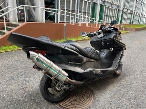 【HONDA フォルツァ】mf08 デビルマン　マットブラックカスタム