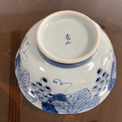 ぶどう模様　すかし　鉢　寿山の画像