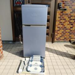 ☆受付終了☆冷蔵庫109Ｌとお皿５枚セット☆０円