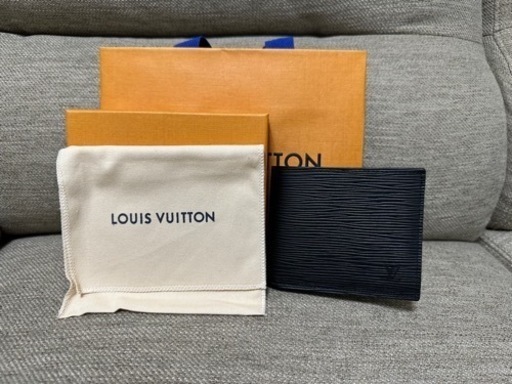 LOUIS VUITTON ポルトフォイユ・マルコ NM エピ
