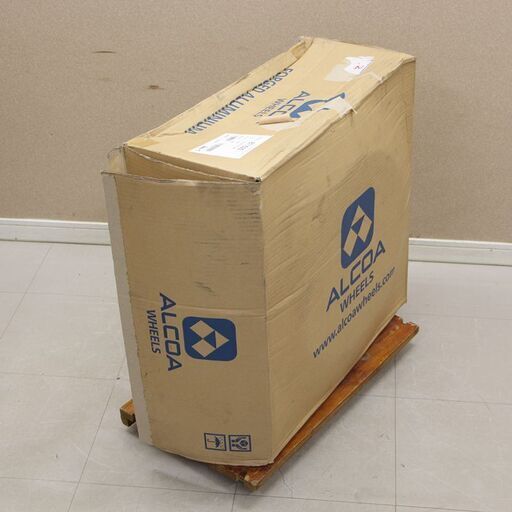 大型トラック用 アルミホイール 22.5×7.50 10H PCD335 Offset 162 ALCOA アルコア (A481nxwY)