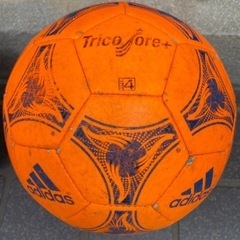 決まりました【御礼】サッカーボール2ヶセットであげますの画像