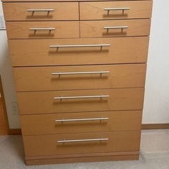 ナチュラル系洋服タンスの画像