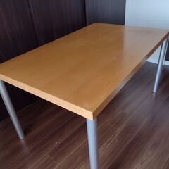 無印良品ダイニングセットを無料でお譲りします。