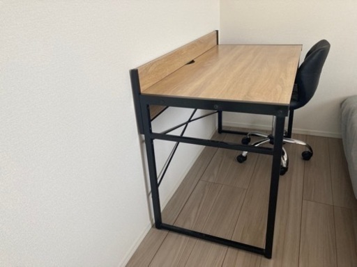 【幅広デスク】幅の広い机をお譲りします！【ほぼ新品】