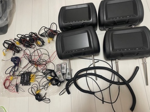 （取引中）ヘッドレストモニター　4台　ジャンク品
