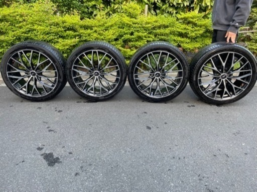 19インチ 245/40 タイヤ五分山