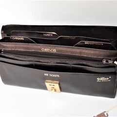 英国 GOLD LION社製　男性用、海外旅行用　セカンドバック　（未使用品）の画像