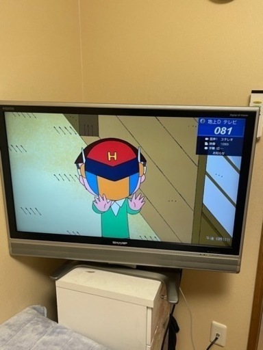 シャープ　SHARP 液晶カラーテレビ　37インチ