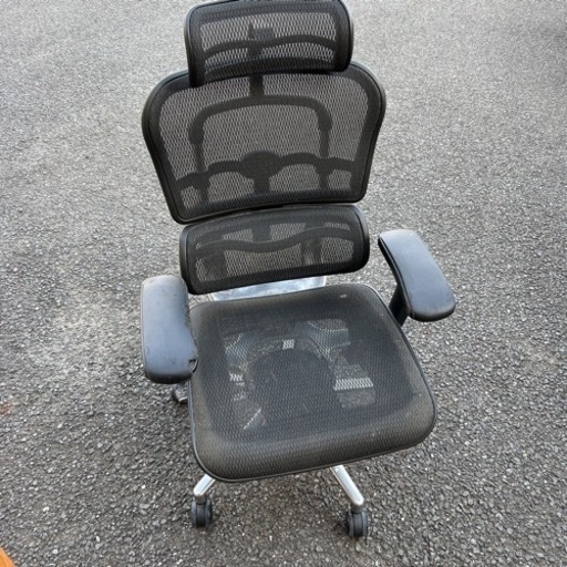 【制約済み】エルゴヒューマン オフィスチェア ゲーミングチェア 椅子 デスクチェア ブラック ヘッドレスト付き