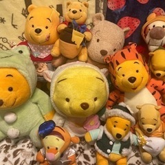 プーさんとティガのぬいぐるみ