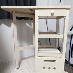 ワゴンキャスターラック付き