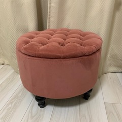 収納付きオットマン