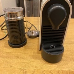 【値下げ】NESPRESSO ネスプレッソ コーヒーメーカー&ミ...
