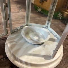 IKEAのランタンの画像