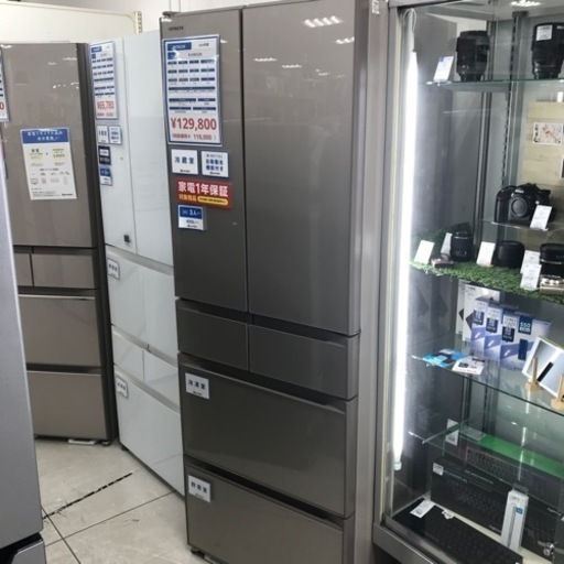 HITACHI 6ドア冷蔵庫　R-HW52N