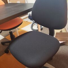 オフィスチェア