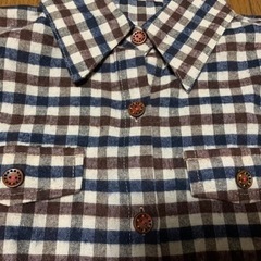 チェックシャツ(こげ茶、紺、白)の画像