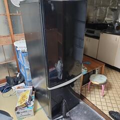 無料で冷蔵庫お譲りします。